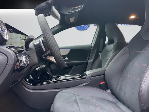 Mercedes-Benz A 250 e EQ Star AMG Line