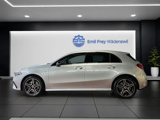 Mercedes-Benz A 250 e EQ Star AMG Line