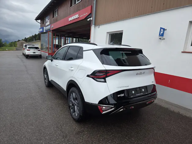 Kia Sportage 1.6 T-GDi Hybrid Power Edition