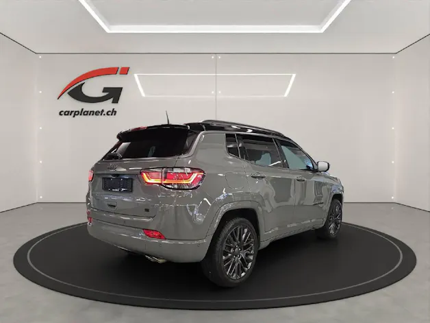 Jeep Compass 1.3 Turbo S