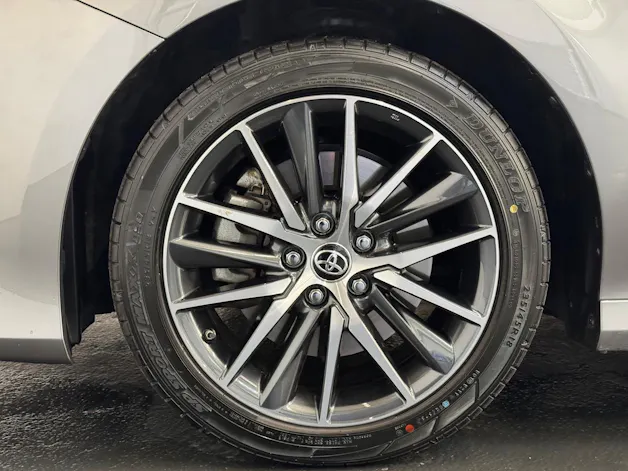 Toyota Camry 2.5 HSD Premium