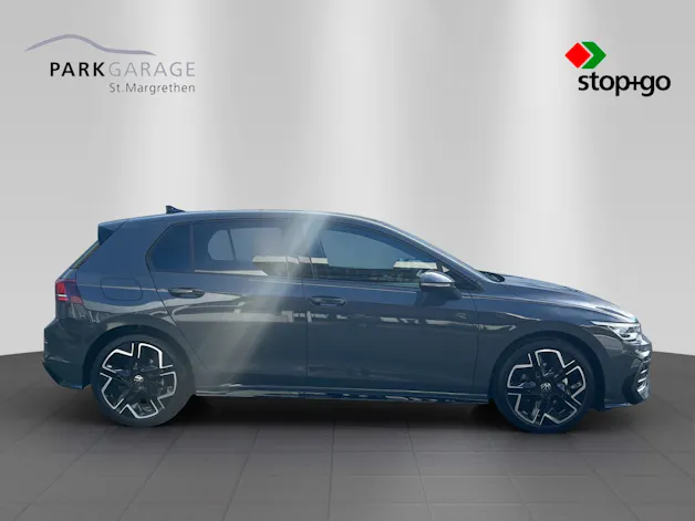 VW Golf VIII 1.5 eTSI R-Line DSG