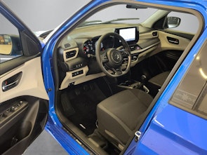 Vehicle image SUZUKI Swift 1.2 Tradizio Top Hybrid 4x4