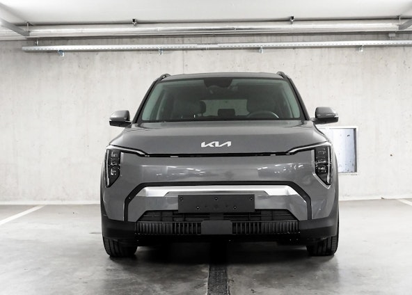 Vehicle image 8 Vehicle image 8