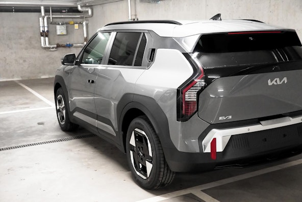 Vehicle image 11 Vehicle image 11