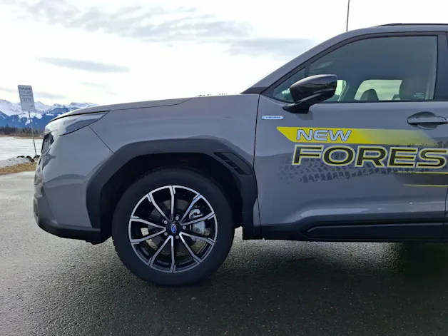 Subaru Forester Station 2.0i e-Boxer Luxury