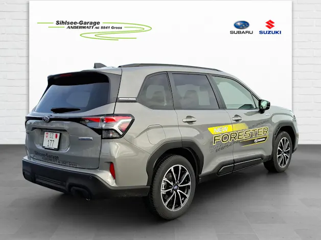 Subaru Forester Station 2.0i e-Boxer Luxury