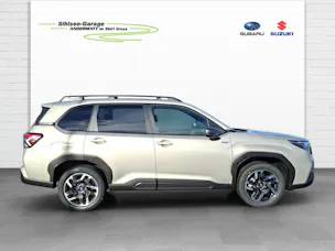 Subaru Forester Station 2.0i e-Boxer Swiss Plus