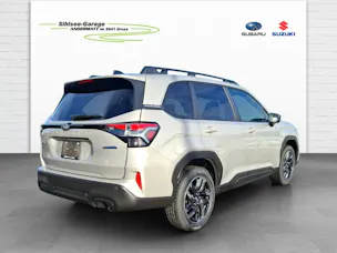 Subaru Forester Station 2.0i e-Boxer Swiss Plus