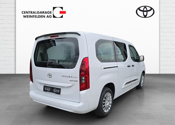 Vehicle image 7 Vehicle image 7