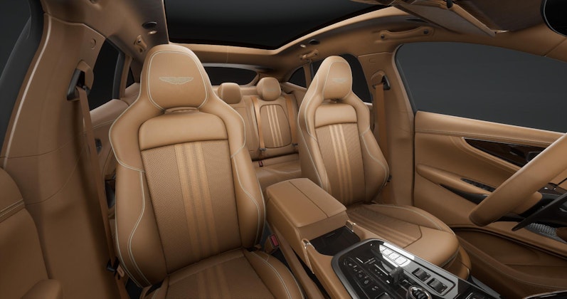 Vehicle image ASTON MARTIN DBX