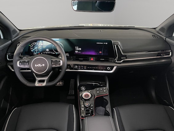 Vehicle image 8 Vehicle image 8