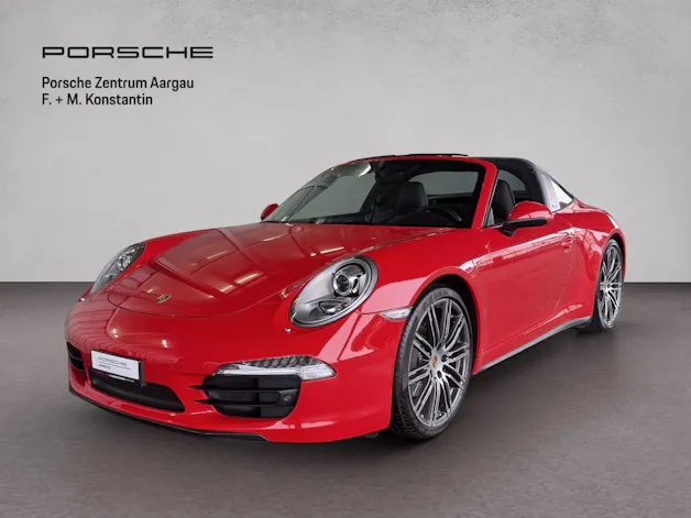 PORSCHE 911 Targa 4
