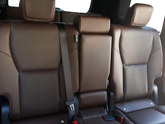 Vehicle image 15 Vehicle image 15