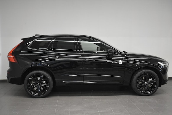 VOLVO XC60 2.0 T8 TE Ultra Dark eAWD 3