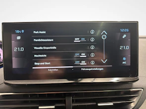 Fahrzeugbild PEUGEOT 3008 1.2 PureTech GT Pack