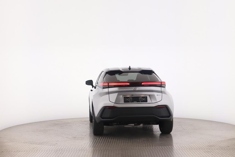 Vehicle image TOYOTA C-HR