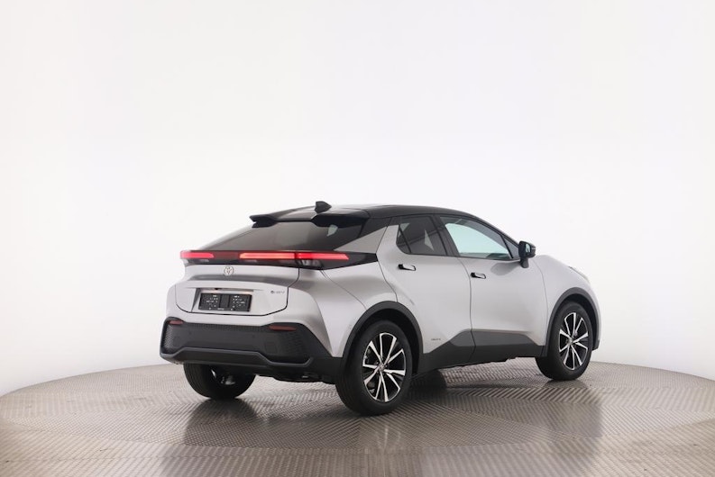 Vehicle image TOYOTA C-HR