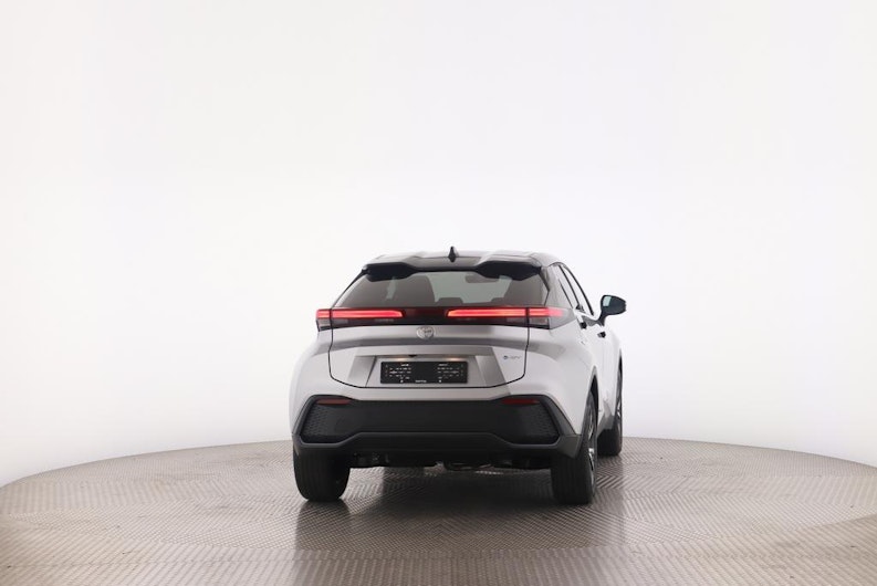 Vehicle image TOYOTA C-HR