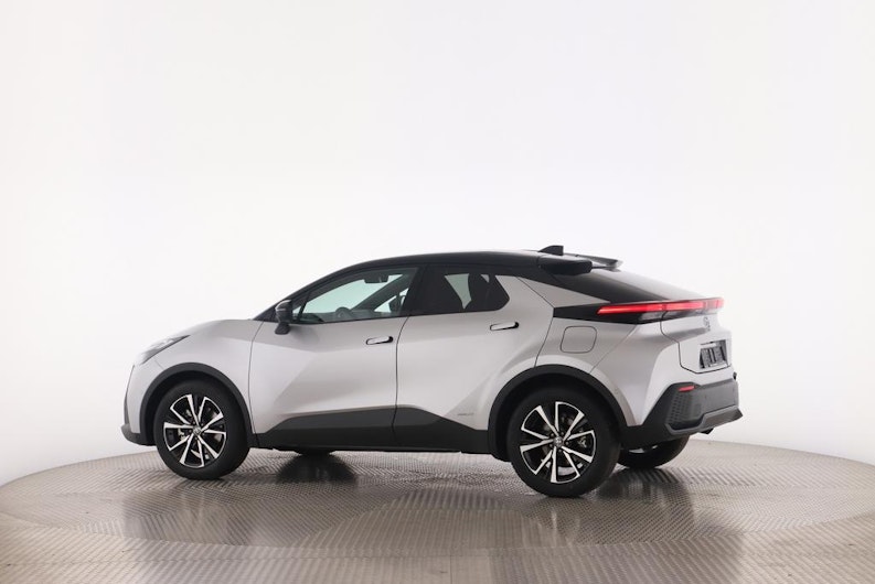 Vehicle image TOYOTA C-HR