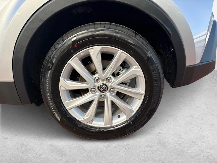 Fahrzeugbild TOYOTA C-HR