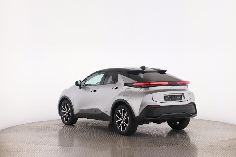Vehicle image TOYOTA C-HR