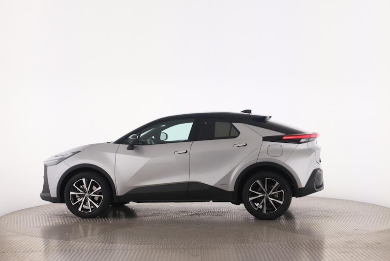 Vehicle image TOYOTA C-HR
