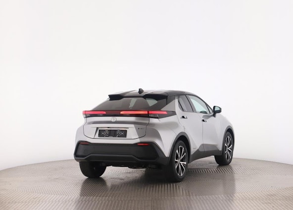 Vehicle image 15 Vehicle image 15