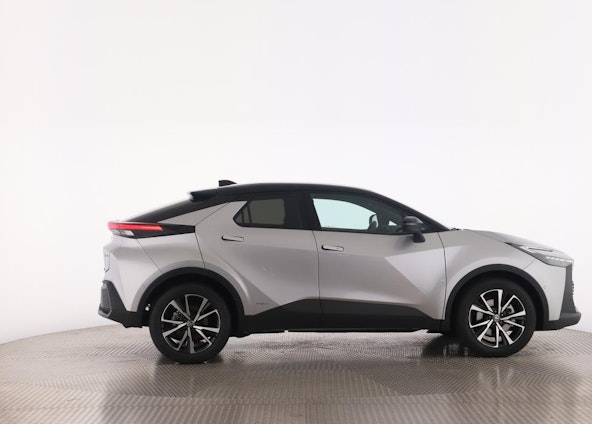 Vehicle image 19 Vehicle image 19