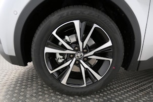 Vehicle image TOYOTA C-HR 2.0 PHEV Charge