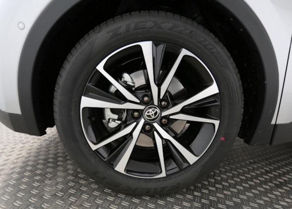 Vehicle image 3 Vehicle image 3