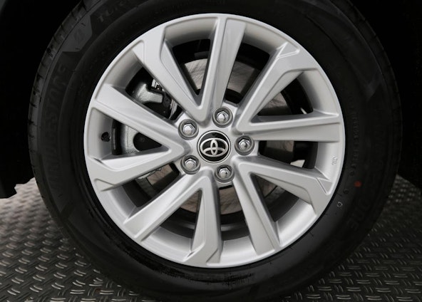 Vehicle image 14 Vehicle image 14