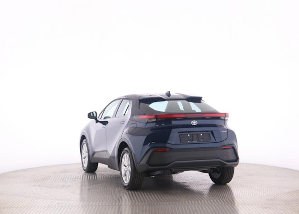 Vehicle image 3 Vehicle image 3