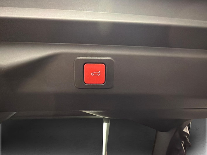 immagine del veicolo PEUGEOT 3008