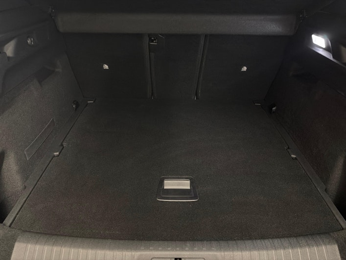 immagine del veicolo PEUGEOT 3008