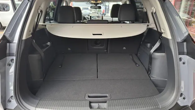 Nissan X-Trail 1.5 VC-T N-Trek e-4orce 7P