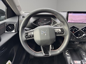 Vehicle image DS AUTOMOBILES 3 1.2 PureTech 130 Ligne Noire