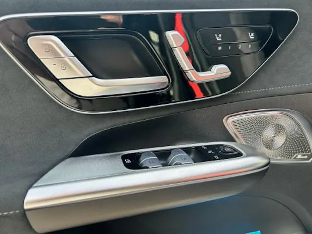 Mercedes-Benz EQE 43 AMG 4 Matic