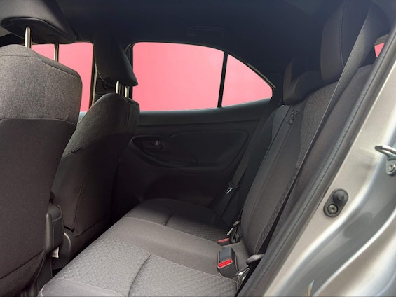 Vehicle image 11 Vehicle image 11