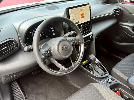 Vehicle image 9 Vehicle image 9