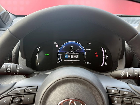 Vehicle image 10 Vehicle image 10