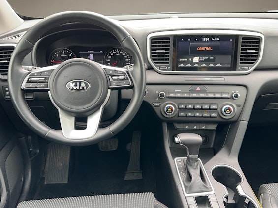 Vehicle image 10 Vehicle image 10