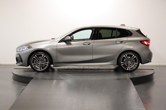 BMW 120d xDrive 1