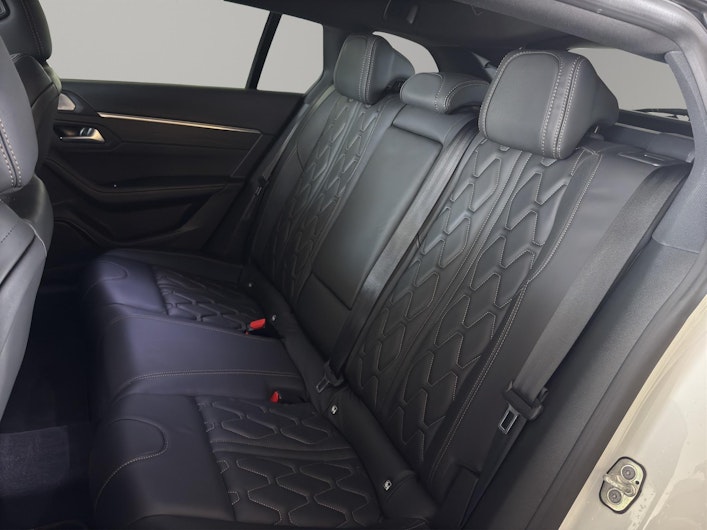 Vehicle image PEUGEOT 508