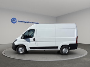 Vehicle image PEUGEOT Boxer Kaw. 435 L2H2 2.2 BlueHDi 165 S/S
