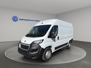 Vehicle image PEUGEOT Boxer Kaw. 435 L2H2 2.2 BlueHDi 165 S/S