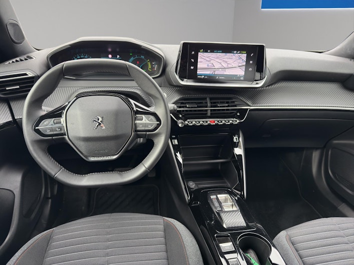 Vehicle image PEUGEOT 2008