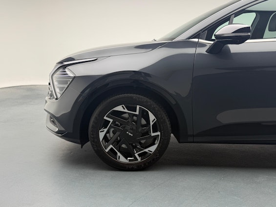 Vehicle image 3 Vehicle image 3