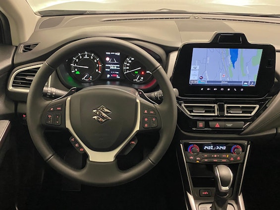 Vehicle image 12 Vehicle image 12