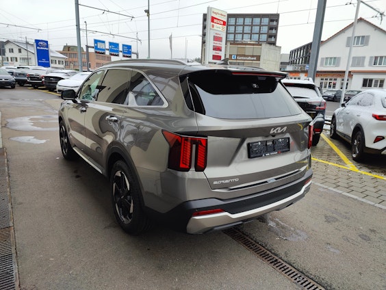 Vehicle image 15 Vehicle image 15